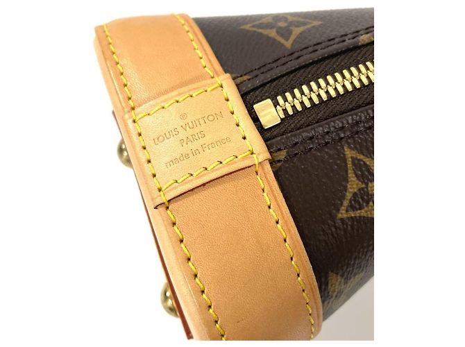 Bolso Alma BB Louis Vuitton Monograma - vista 3