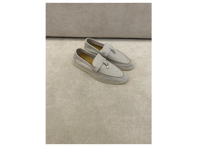 Loro Piana Summer Charms Walk Mocassini in Camoscio Grigio - vista 3