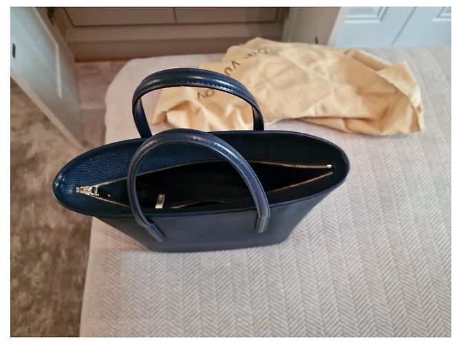 Lacoste Navyblaue Ledertasche - Ansicht 2
