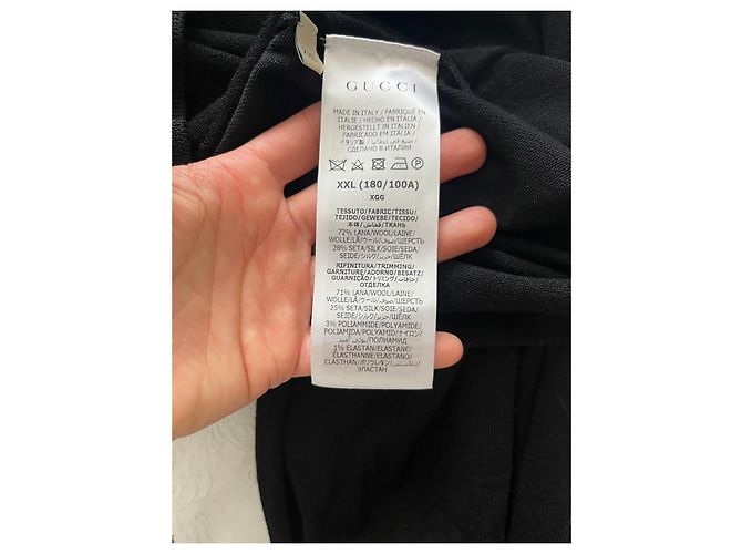 Gucci schwarzer Wollcardigan mit GG-Knöpfen - Ansicht 11