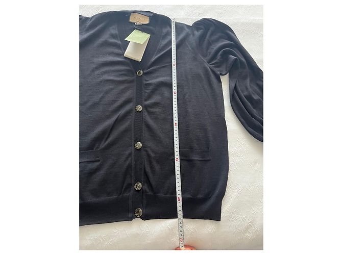 Gucci schwarzer Wollcardigan mit GG-Knöpfen - Ansicht 13