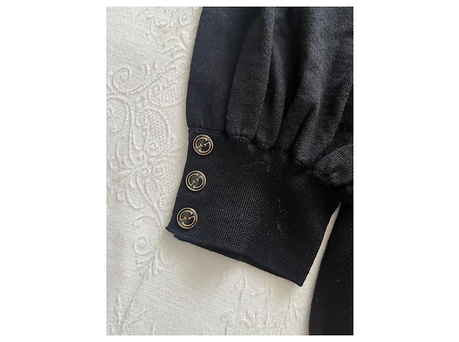 Gucci schwarzer Wollcardigan mit GG-Knöpfen - Ansicht 2