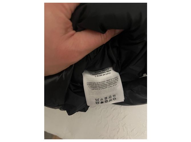 Moncler Rucksack aus schwarzem, gestepptem Nylon - Ansicht 7