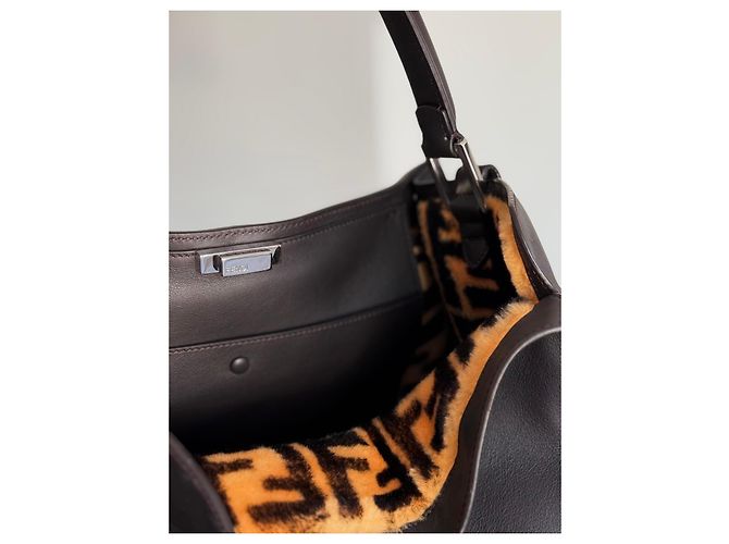Borsa Fendi Peekaboo X Lite Pelle Marrone Scuro e Pelliccia - vista 4