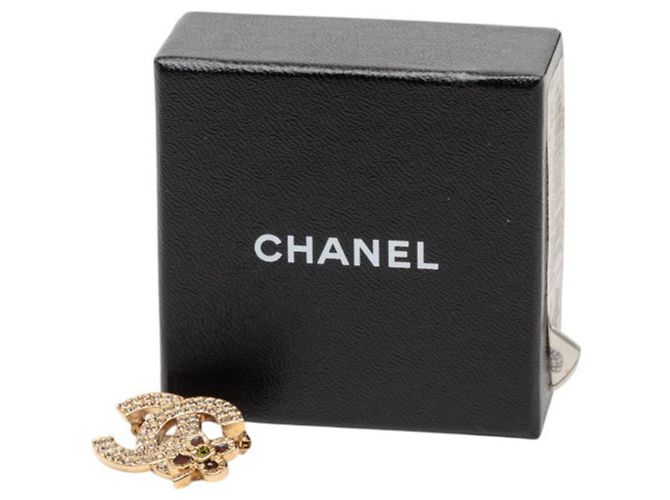 Timeless Broche Trevo Coco da Chanel Dourado - vista 4
