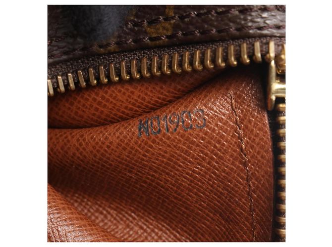Borsa Louis Vuitton Papillon 26 Marrone Monogramma - vista 5