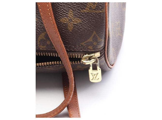 Borsa Louis Vuitton Papillon 26 Marrone Monogramma - vista 7