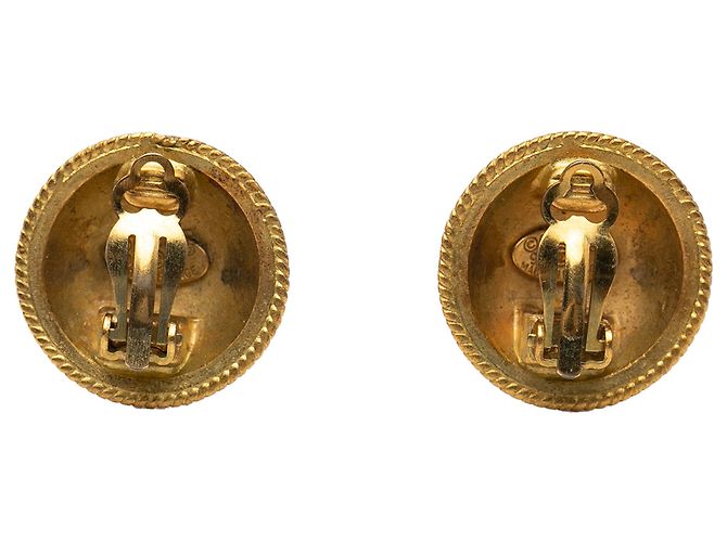Orecchini rotondi a clip in oro placcato CC dorato di Chanel D'oro - vista 2