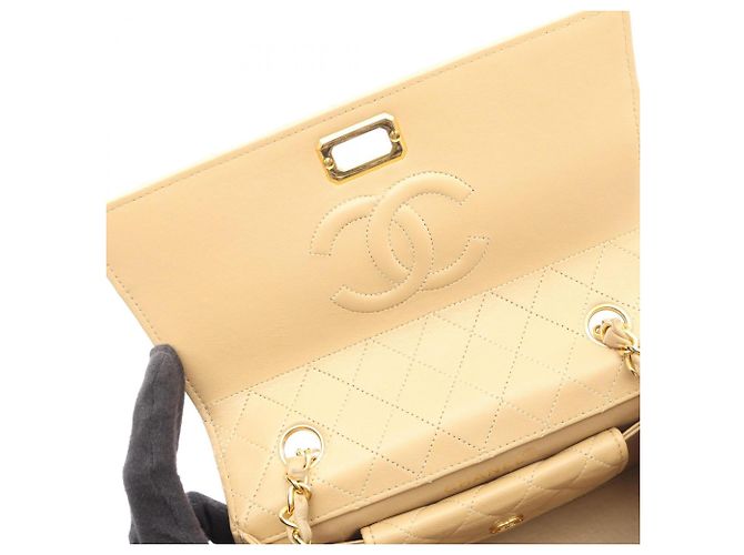 Vintage Matelassé Schultertasche von Chanel Beige - Ansicht 6