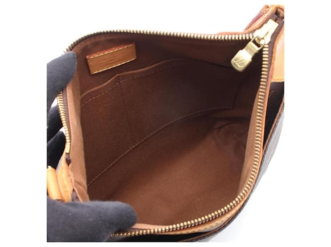 Borsa a Spalla Odeon PM Louis Vuitton Marrone Monogramma - vista 3