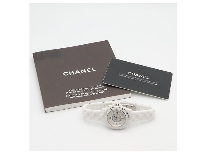 Chanel J12 8-Diamant-Armbanduhr - Ansicht 10