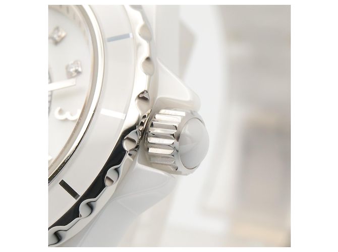 Chanel J12 8-Diamant-Armbanduhr - Ansicht 6