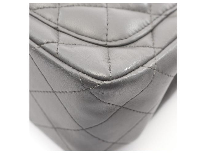 Borsa a Spalla Mini Matelassé Chanel Marrone - vista 8