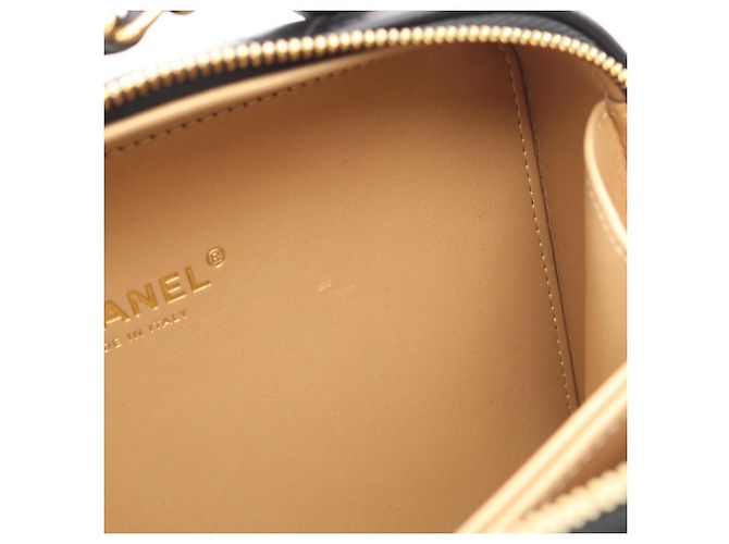 Borsa Vanity Matelassé Chanel Nero D'oro - vista 11