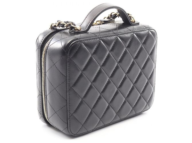Borsa Vanity Matelassé Chanel Nero D'oro - vista 2