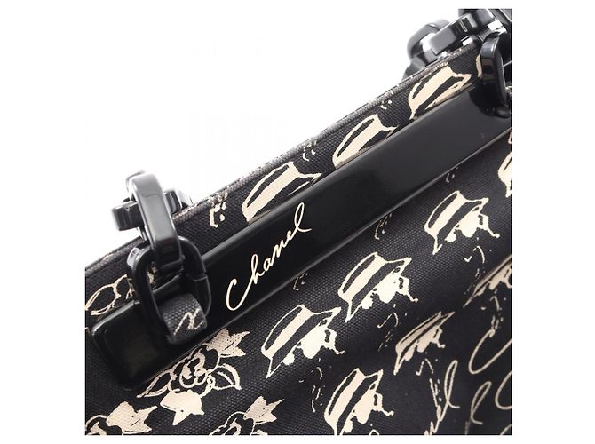 Borsa Tote Camelia Coco Mark di Chanel Nero - vista 8