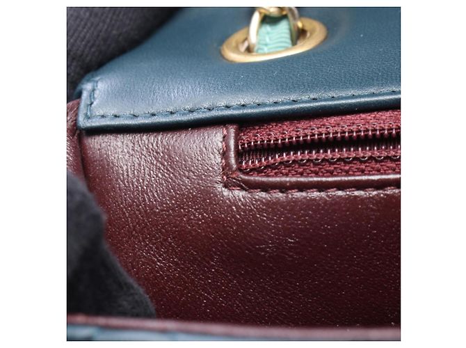 Borsa a mano Chanel Matelassé verde - vista 7