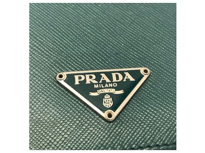 Billetera bi-fold Prada Saffiano verde - vista 3