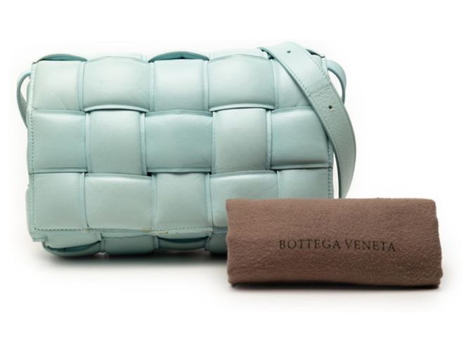 Borsa a Spalla Maxi Intrecciato Padded Cassette di Bottega Veneta Blu - vista 9