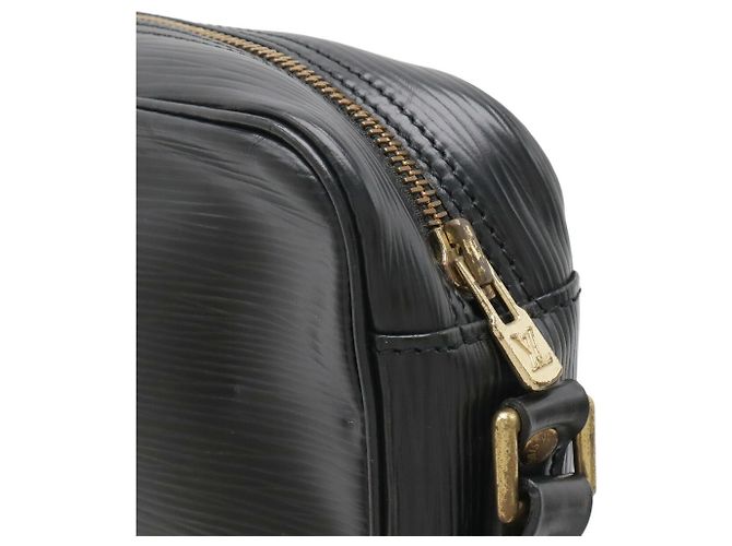 Borsa a Spalla Trocadero 24 Epi Louis Vuitton Nero - vista 6