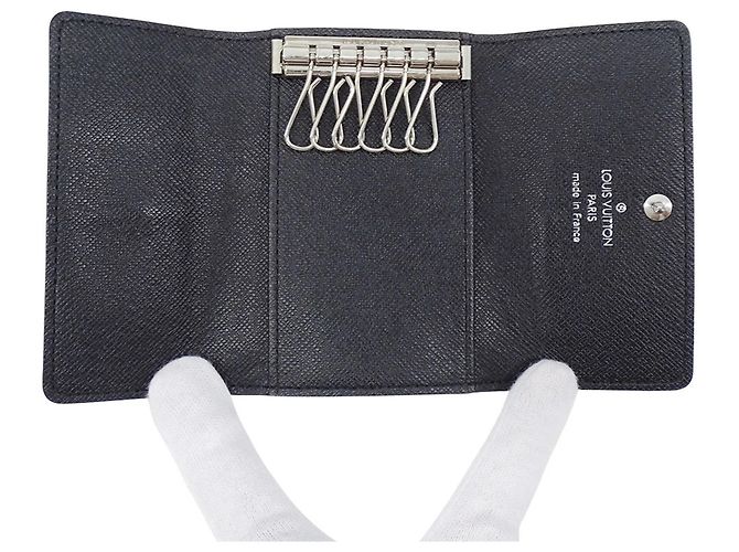 Louis Vuitton Damier Graphite Keycase Black - view 6
