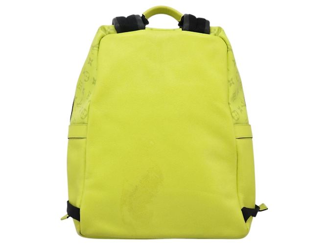 Louis Vuitton Discovery Monogram Taigarama PM Giallo - vista 2