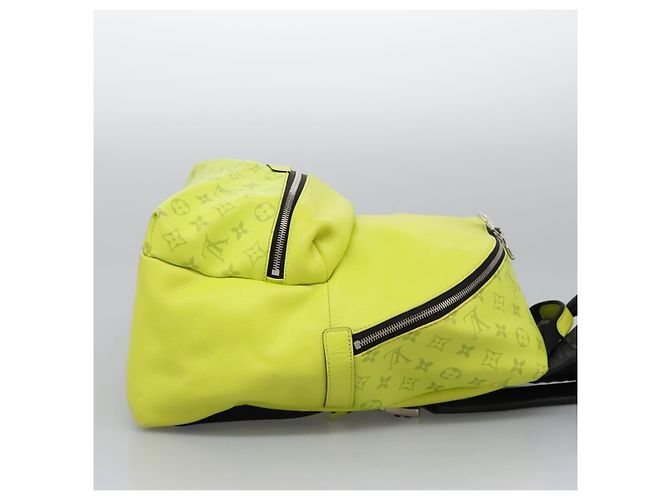 Louis Vuitton Discovery Monogram Taigarama PM Giallo - vista 4