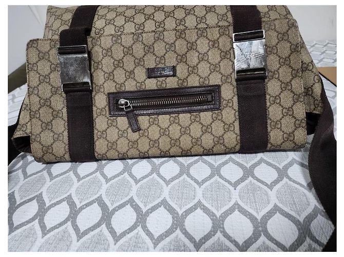 GUCCI GG Plus Monogram Umhängetasche mit doppelter Schnalle Beige/Braun - Ansicht 8