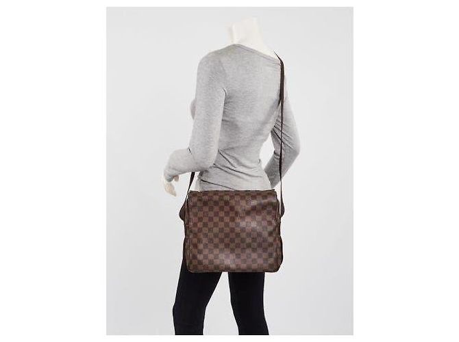 LOUIS VUITTON Borsa Messenger Naviglio in Tela Damier Marrone - vista 13