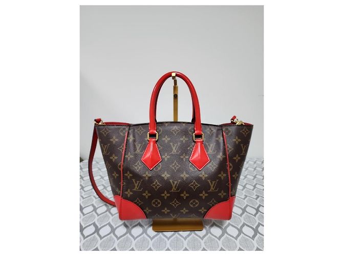 LOUIS VUITTON Borsa a Spalla Phenix in Tela Monogram Marrone/Rosso - vista 3