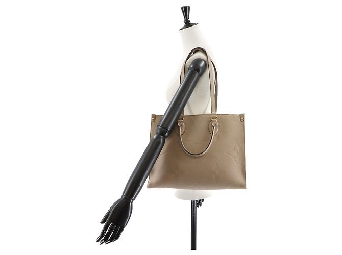 Onthego Borsa tote Monogram Empreinte Louis Vuitton Grigio - vista 9