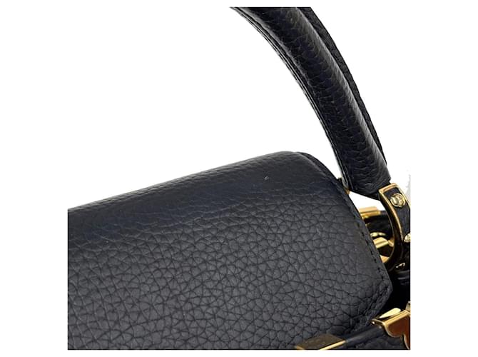 Borsa Capucines PM Louis Vuitton Nero - vista 9