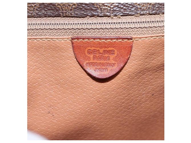 Céline Celine Vintage Macadam Circle Logo Canvas and Leather Marron - vue 6