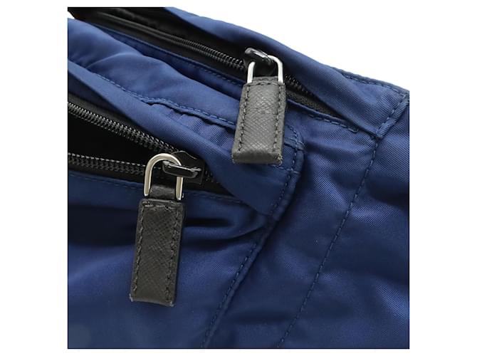 Borsa a Tracolla Prada Triangle in Nylon Nero Blu - vista 8