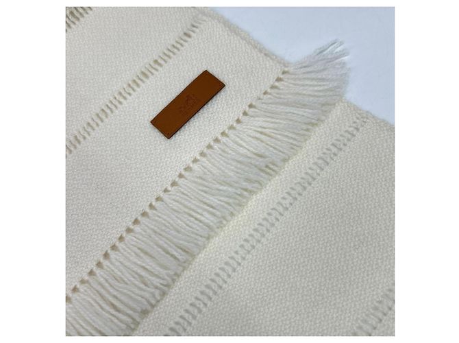 Stola in cashmere avorio Hermès Crudo - vista 5