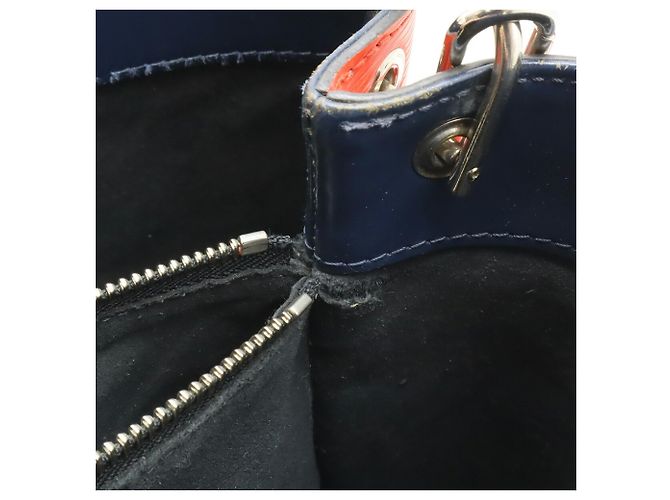 Borsa a mano/spalla Louis Vuitton Epi Cléber PM Rosso - vista 9