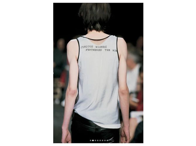 Ann Demeulemeester Primavera 2000 Deseos Curiosos Top Plumoso El Aire Negro - vista 6