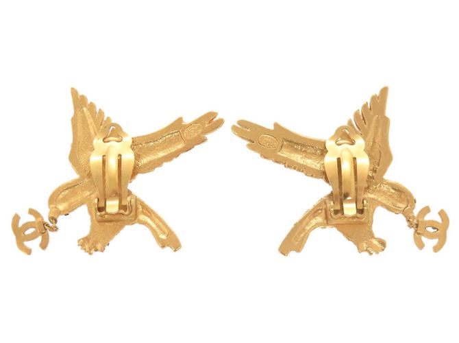 Orecchini in metallo dorato con strass a forma di aquila Coco Mark di Chanel D'oro - vista 3