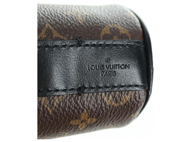 LOUIS VUITTON Bolsa Cilíndrica Monogram M00966 LV Auth YKZ1408M Monograma - vista 17