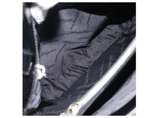 Borsa Tote Gancini in pelle nera e argento di Salvatore Ferragamo Auth 176582 Nero - vista 11
