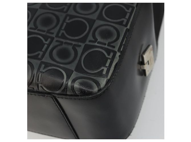 Borsa Tote Gancini in pelle nera e argento di Salvatore Ferragamo Auth 176582 Nero - vista 15