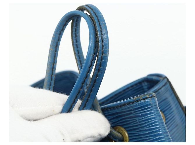 Noe LOUIS VUITTON Borsa a Spalla Petit Noé Epi Blu M44105 LV Auth YKZ1244 - vista 10