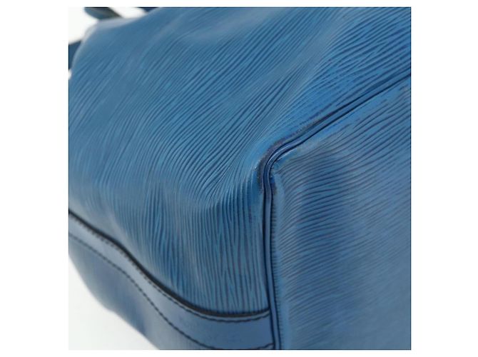 Noe LOUIS VUITTON Borsa a Spalla Petit Noé Epi Blu M44105 LV Auth YKZ1244 - vista 14