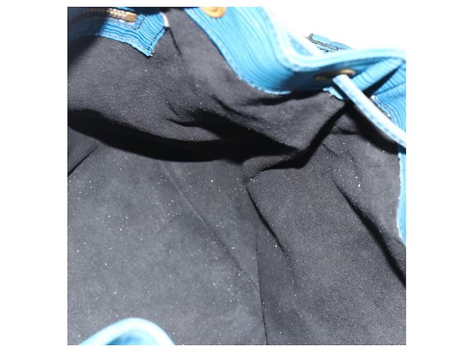 Noe LOUIS VUITTON Borsa a Spalla Petit Noé Epi Blu M44105 LV Auth YKZ1244 - vista 17