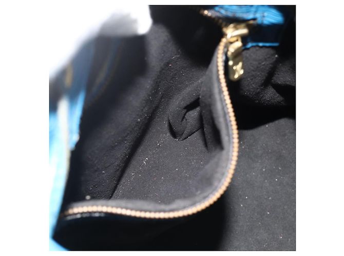Noe LOUIS VUITTON Borsa a Spalla Petit Noé Epi Blu M44105 LV Auth YKZ1244 - vista 20