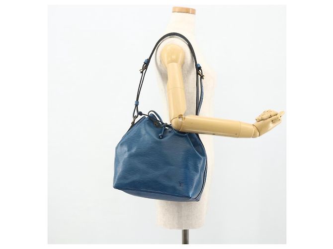 Noe LOUIS VUITTON Borsa a Spalla Petit Noé Epi Blu M44105 LV Auth YKZ1244 - vista 21