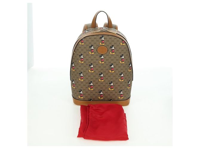 Gucci Zaino Disney Micro GG Supreme in PVC beige e oro 552884 Auth YKZ1317M D'oro - vista 12