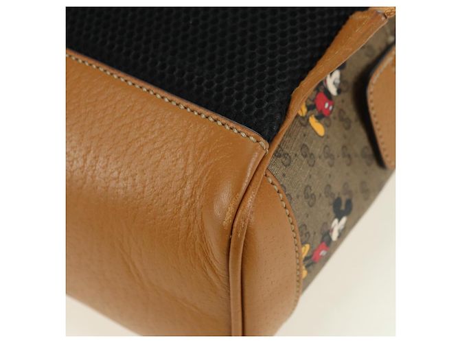 Gucci Zaino Disney Micro GG Supreme in PVC beige e oro 552884 Auth YKZ1317M D'oro - vista 19