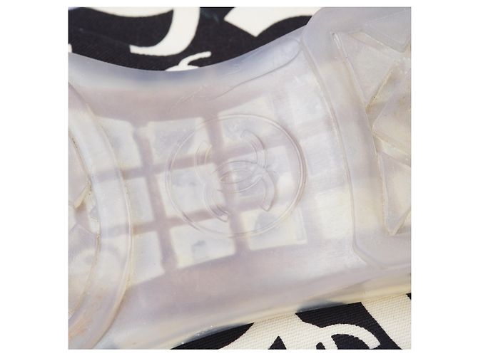 Infradito in tela con logo CC bianco e nero di Chanel Sabbia - vista 6