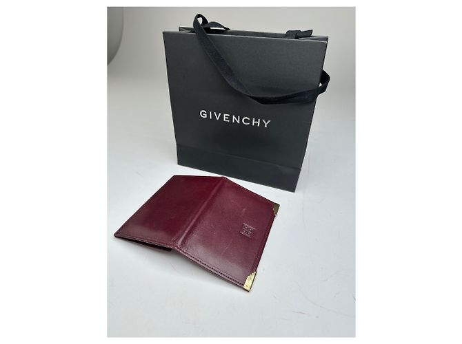 Vintage Givenchy Flapable Leather Card Holder Purple - view 5